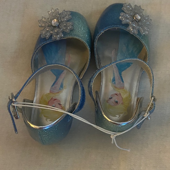 Elsa Blue Glitter Kids Dress Shoes - Picture 2 of 8
